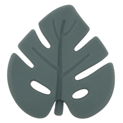 Leaf Pendant Necklace